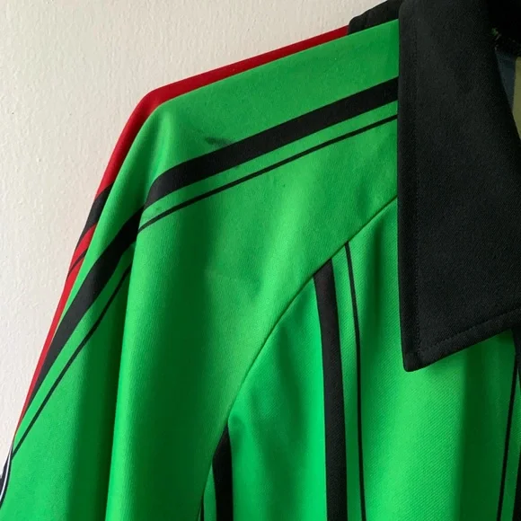 Official Sports Referee Jerseys - Picture 8 of 16